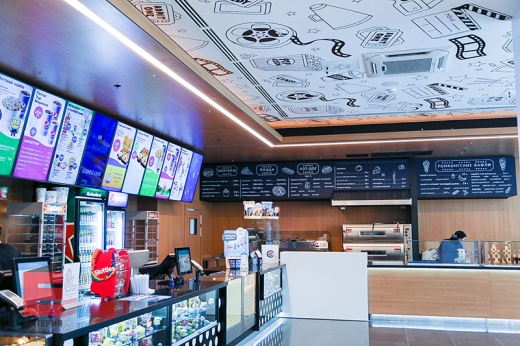 Кинотеатр СИНЕМА СТАР. Барные стойки, конобары