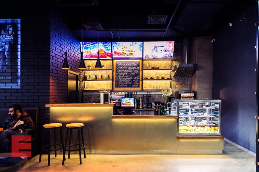 Барная стойка "МОЙ МОБИЛЬ". ТЦ Океаниум