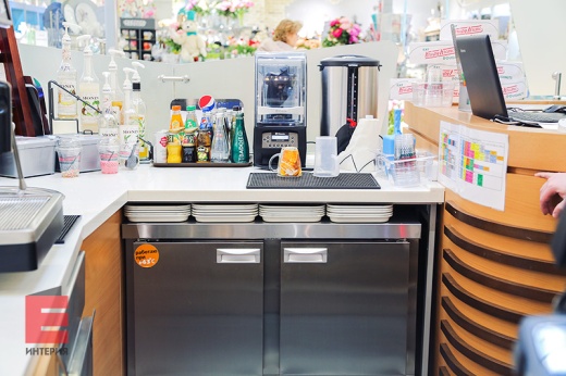 Островная стойка «Криспи Крим»