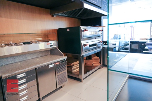 Кинотеатр СИНЕМА СТАР. Барные стойки, конобары