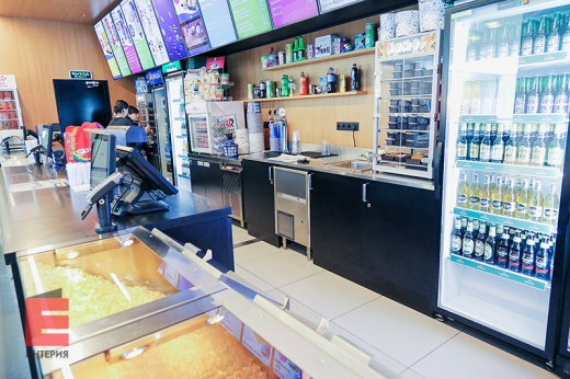 Кинотеатр СИНЕМА СТАР. Барные стойки, конобары