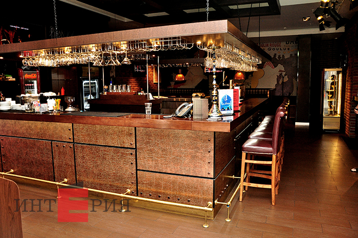 Кафе Посадофф, кинотеатр Люксор